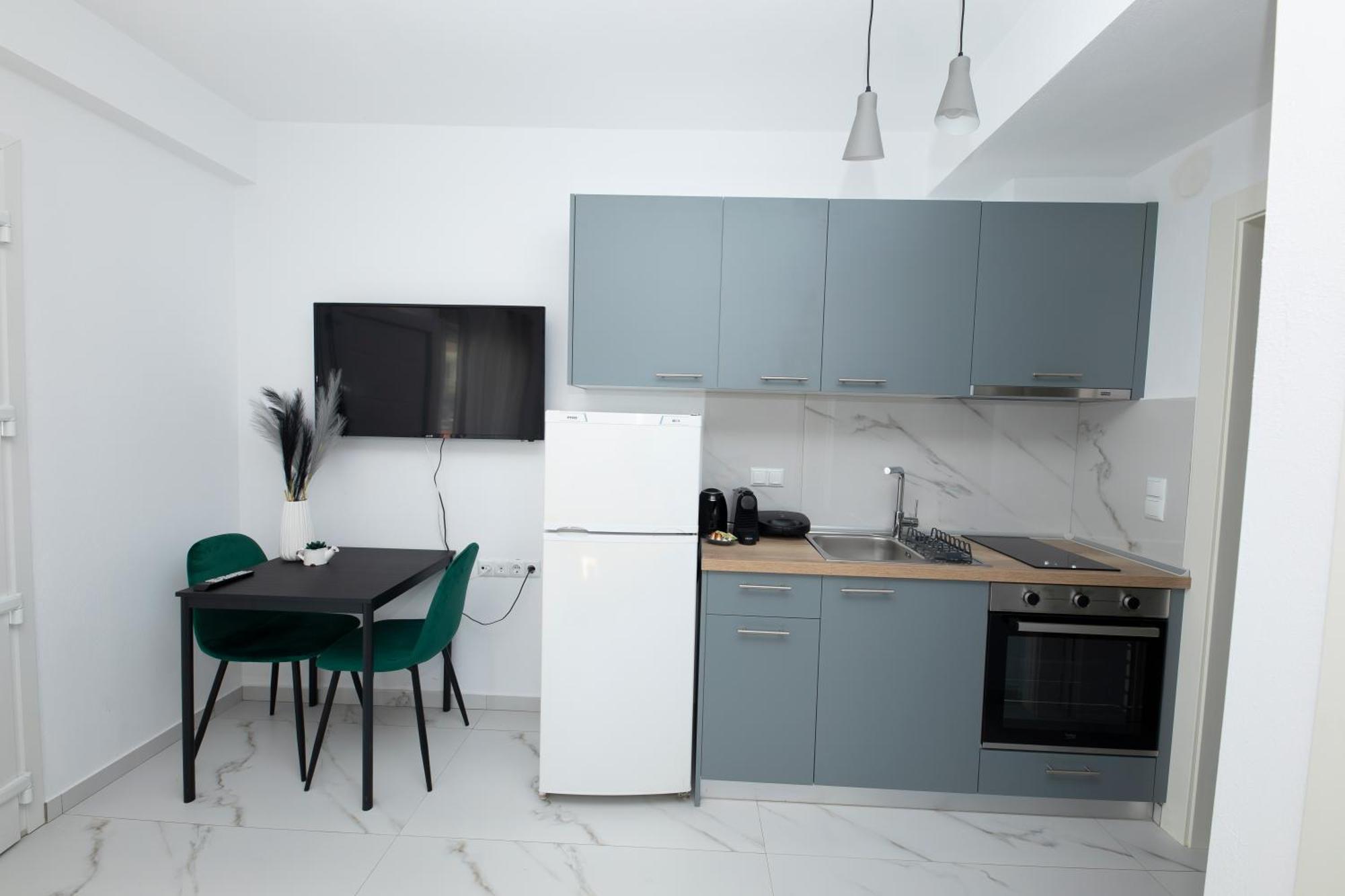 E&S Balaska Apartments カヴァラ エクステリア 写真