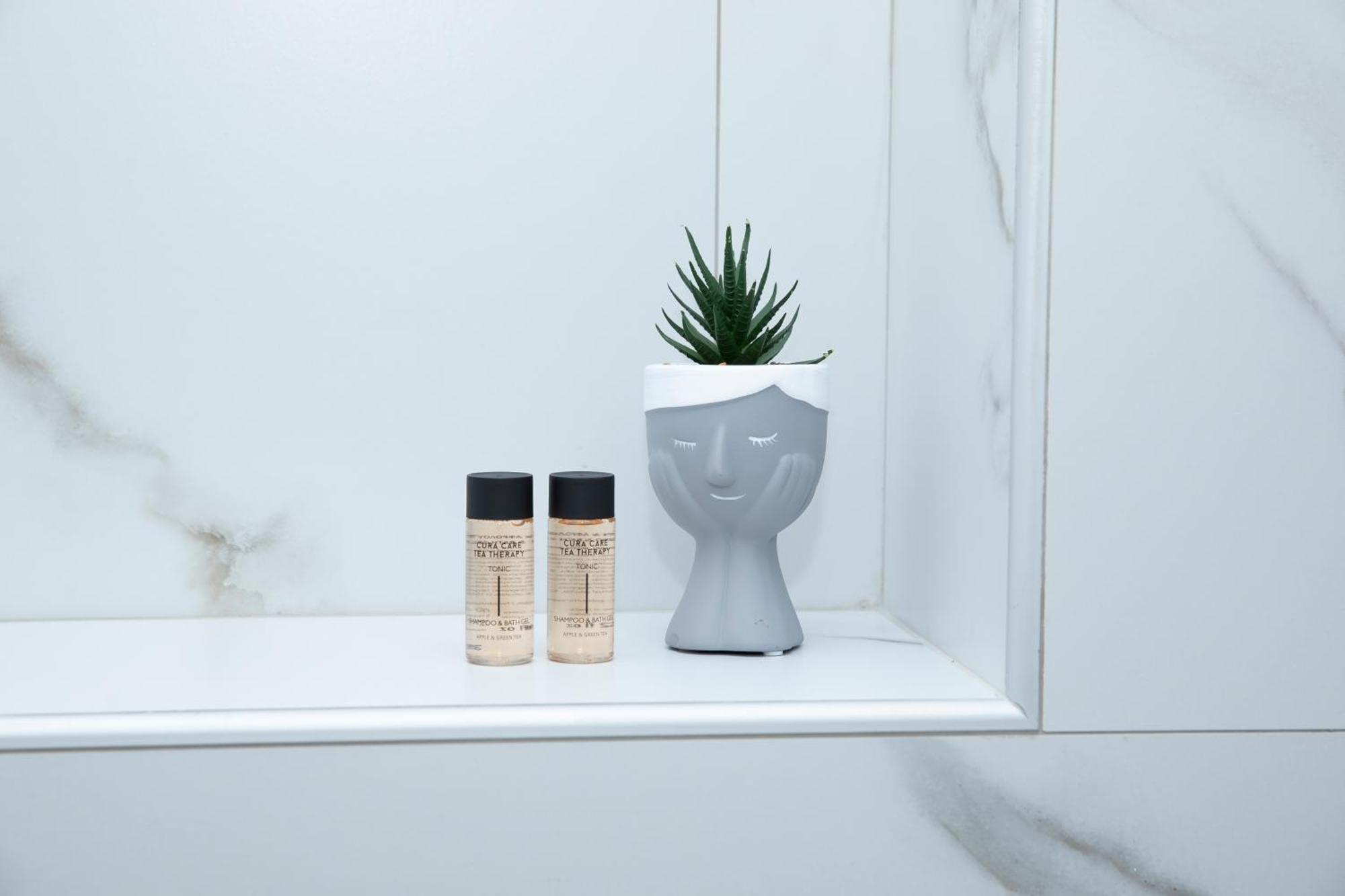 E&S Balaska Apartments カヴァラ エクステリア 写真
